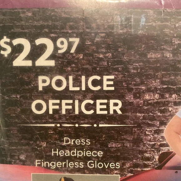 Brand New Woman 3 Piece Police Officer Uniform…size 2X (18-20) - Picture 4 of 4